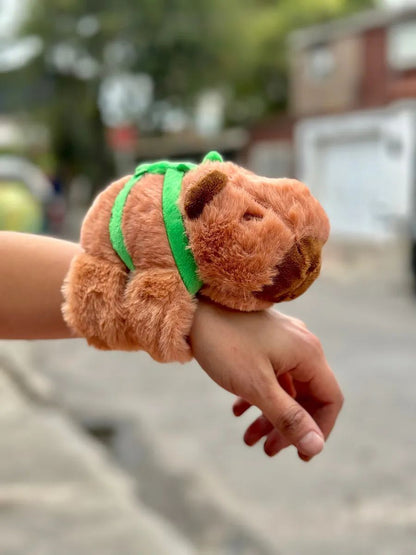 🐻 Peluche Pulsera Capybara