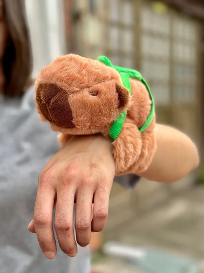 🐻 Peluche Pulsera Capybara